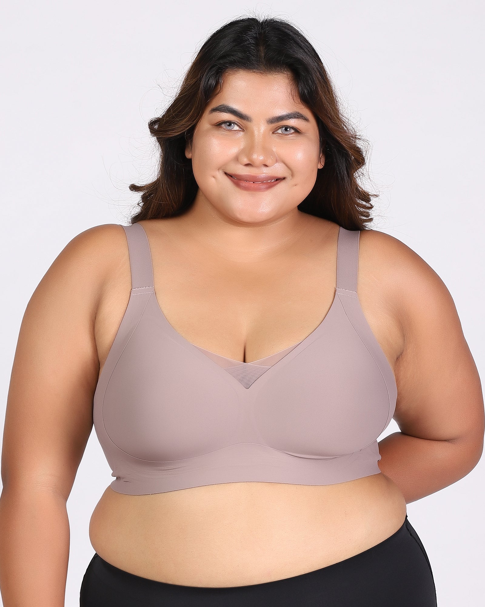Nora – Wireless Gray Bra for Everyday Support